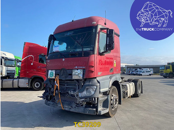 Tegljač MERCEDES-BENZ Actros 1842