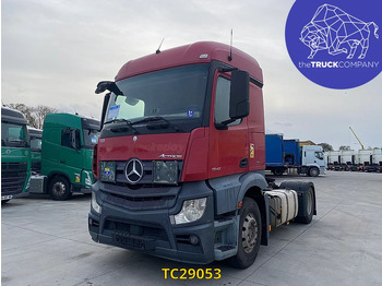 Tegljač MERCEDES-BENZ Actros 1842