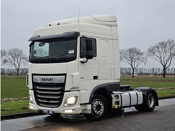 Tegljač DAF XF 480 SPACECAB LED: slika Tegljač DAF XF 480 SPACECAB LED