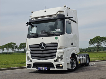 Tegljač MERCEDES-BENZ Actros 1845