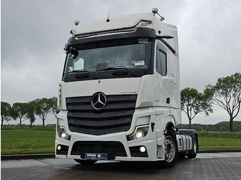 Tegljač MERCEDES-BENZ Actros 1845