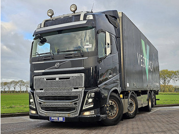 Kamion sandučar VOLVO FH16 750