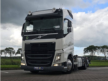 Transporter kontejnera/ Kamion s izmjenjivim sanducima VOLVO FH 460