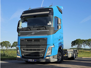 Transporter kontejnera/ Kamion s izmjenjivim sanducima VOLVO FH 460