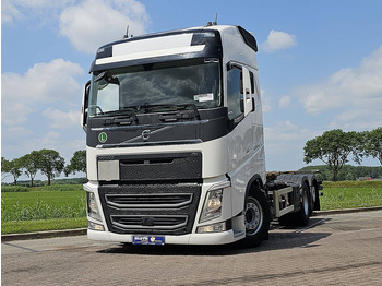 Transporter kontejnera/ Kamion s izmjenjivim sanducima VOLVO FH 500