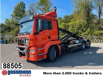 Kamion s kukastom dizalicom MAN TGS 26.480