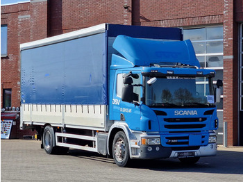 Kamion s ceradom SCANIA P 320
