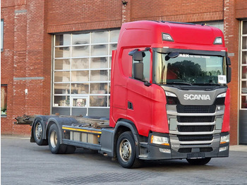Transporter kontejnera/ Kamion s izmjenjivim sanducima SCANIA S 500