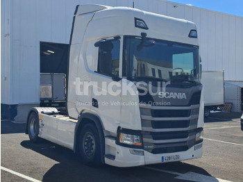 Tegljač SCANIA R 450
