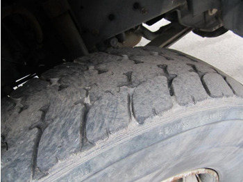 Kamion s otvorenim sandukom Renault Kerax 370 DXI: slika Kamion s otvorenim sandukom Renault Kerax 370 DXI