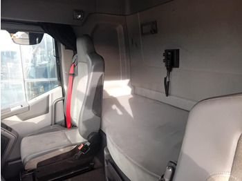 Tegljač Renault Gamme T 460: slika Tegljač Renault Gamme T 460