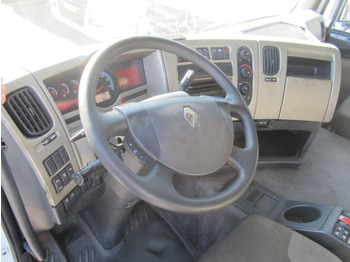 Tegljač Renault Premium 460 DXI: slika Tegljač Renault Premium 460 DXI