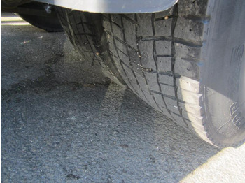 Tegljač Renault Premium 460 DXI: slika Tegljač Renault Premium 460 DXI