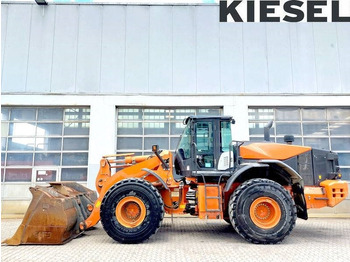 Utovarivač na kotačima HITACHI ZW310