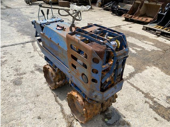 Mini valjak Rammax RW 700: slika Mini valjak Rammax RW 700 Mini valjak Rammax RW 700: slika Mini valjak Rammax RW 700