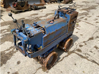 Mini valjak Rammax RW 700: slika Mini valjak Rammax RW 700 Mini valjak Rammax RW 700: slika Mini valjak Rammax RW 700