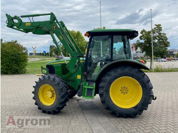 Traktor John Deere 5620 Premium: slika Traktor John Deere 5620 Premium