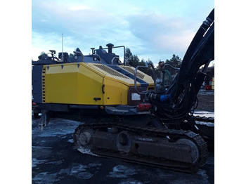 Platforma za bušenje Atlas Copco FlexiROC T35R-01: slika Platforma za bušenje Atlas Copco FlexiROC T35R-01 Platforma za bušenje Atlas Copco FlexiROC T35R-01: slika Platforma za bušenje Atlas Copco FlexiROC T35R-01