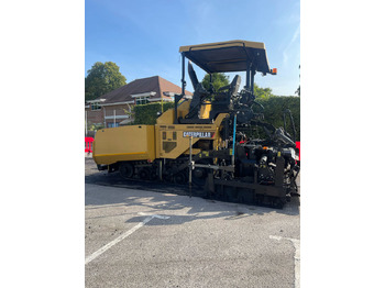 Finišer za asfalt CATERPILLAR AP555F