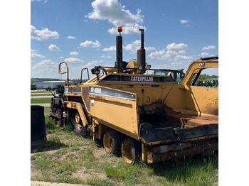 Finišer za asfalt CATERPILLAR