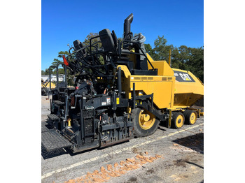 Finišer za asfalt CATERPILLAR AP500F