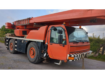 Autodizalica TEREX