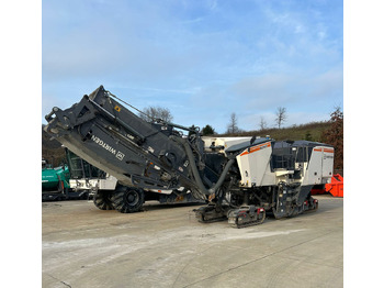 Finišer za asfalt WIRTGEN