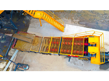 Novi Screener FABO vibrating screen: slika Novi Screener FABO vibrating screen