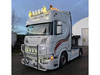 Tegljač SCANIA R 450