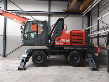 Stroj za rukovanje otpadom ATLAS