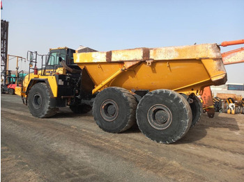 Zglobni istovarivač Komatsu HM400-3R (4 pcs available in Abu Dhabi): slika Zglobni istovarivač Komatsu HM400-3R (4 pcs available in Abu Dhabi)