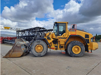 Utovarivač na kotačima VOLVO L180H
