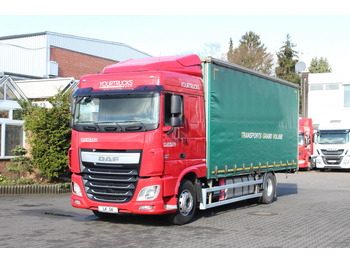 Kamion s ceradom DAF XF 460