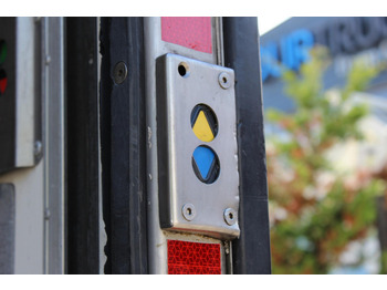 Kamion hladnjača Mercedes-Benz Actros 2532 E5 CS 1150 Multi Bi-Temp LBW Rolltor: slika Kamion hladnjača Mercedes-Benz Actros 2532 E5 CS 1150 Multi Bi-Temp LBW Rolltor Kamion hladnjača Mercedes-Benz Actros 2532 E5 CS 1150 Multi Bi-Temp LBW Rolltor: slika Kamion hladnjača Mercedes-Benz Actros 2532 E5 CS 1150 Multi Bi-Temp LBW Rolltor