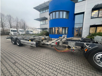 Transporter kontejnera/ Prikolica s izmjenjivim sanducima SCHMITZ