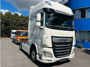 Tegljač DAF XF 480
