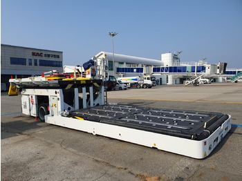 Utovarivač kontejnera/ Paleta TLD Loader TXL838: slika Utovarivač kontejnera/ Paleta TLD Loader TXL838