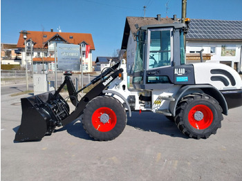 Utovarivač na kotačima BOBCAT
