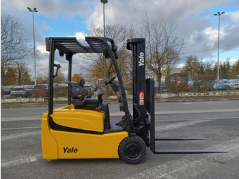 Električni viličar Yale ERP16VTMWB: slika Električni viličar Yale ERP16VTMWB