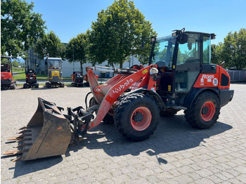 Utovarivač na kotačima KUBOTA R085