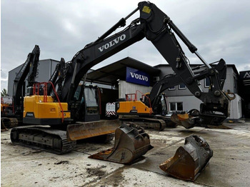 Bager gusjeničar VOLVO ECR235EL