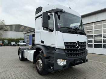 Tegljač MERCEDES-BENZ Actros 1843