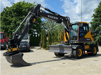 Bager na kotačima VOLVO EWR150E