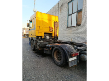 Tegljač DAF XF 95.380 S1681: slika Tegljač DAF XF 95.380 S1681 Tegljač DAF XF 95.380 S1681: slika Tegljač DAF XF 95.380 S1681