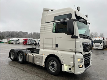 Tegljač MAN TGX 26.580