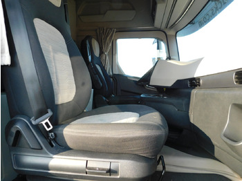 Tegljač Ford F max 4x2 scab e6 12s2620: slika Tegljač Ford F max 4x2 scab e6 12s2620