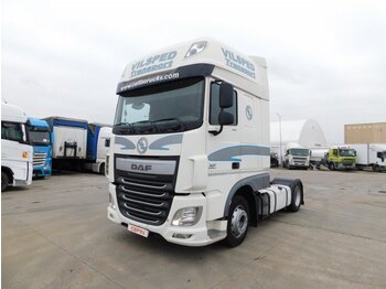 Tegljač DAF XF 460