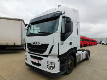 Tegljač IVECO