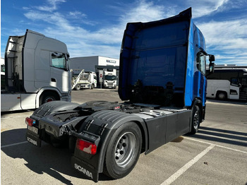 Tegljač Scania R 450: slika Tegljač Scania R 450