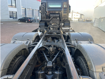 Kamion s kukastom dizalicom MAN TGS 26.500 6X6 BL TGS 26.500 6X6 BL, Intarder: slika Kamion s kukastom dizalicom MAN TGS 26.500 6X6 BL TGS 26.500 6X6 BL, Intarder